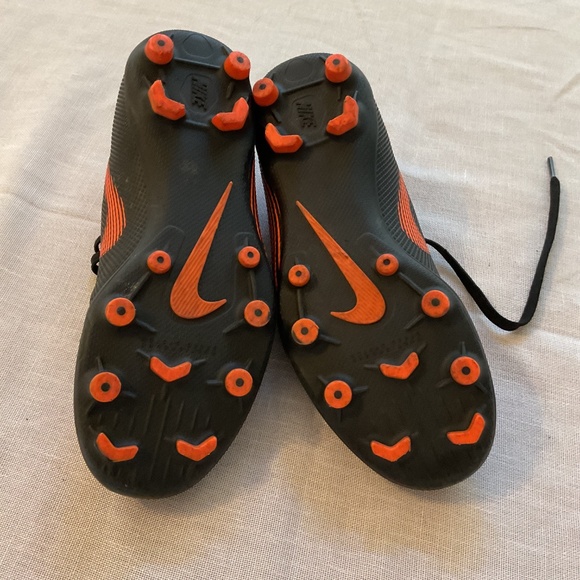 Nike Youth Mercurial Multiground shoes - Picture 3 of 4